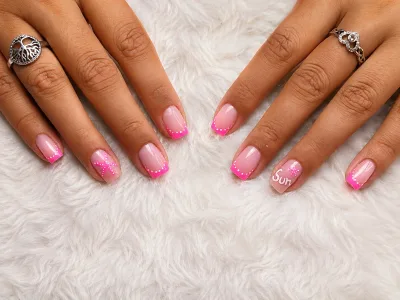 Remplissage gel avec nail art été